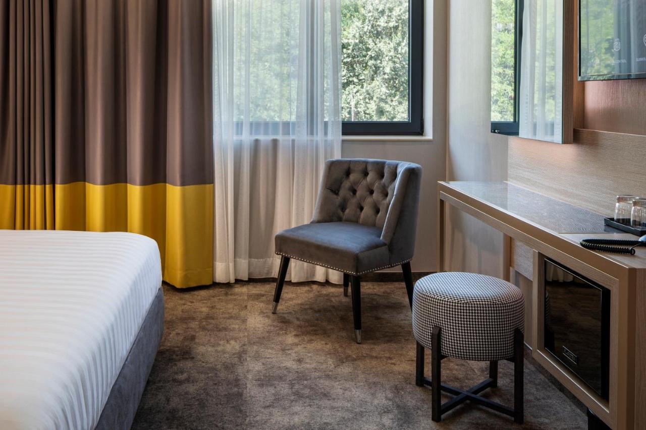-- Este Park Hotel -- Part Of Urban Chic Luxury Design Hotels - Parking & Compliments - Next To Shopping & Dining Mall פלובדיב מראה חיצוני תמונה