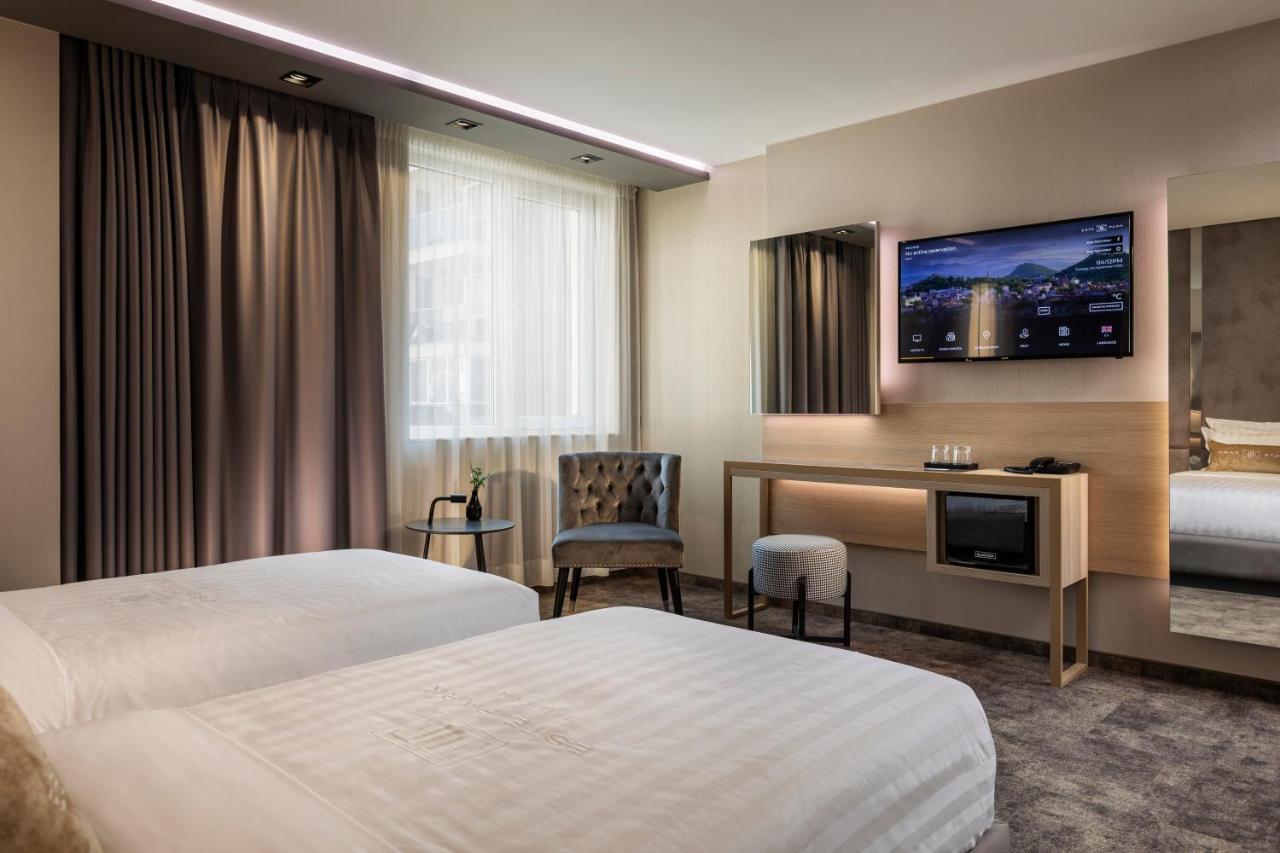-- Este Park Hotel -- Part Of Urban Chic Luxury Design Hotels - Parking & Compliments - Next To Shopping & Dining Mall פלובדיב מראה חיצוני תמונה