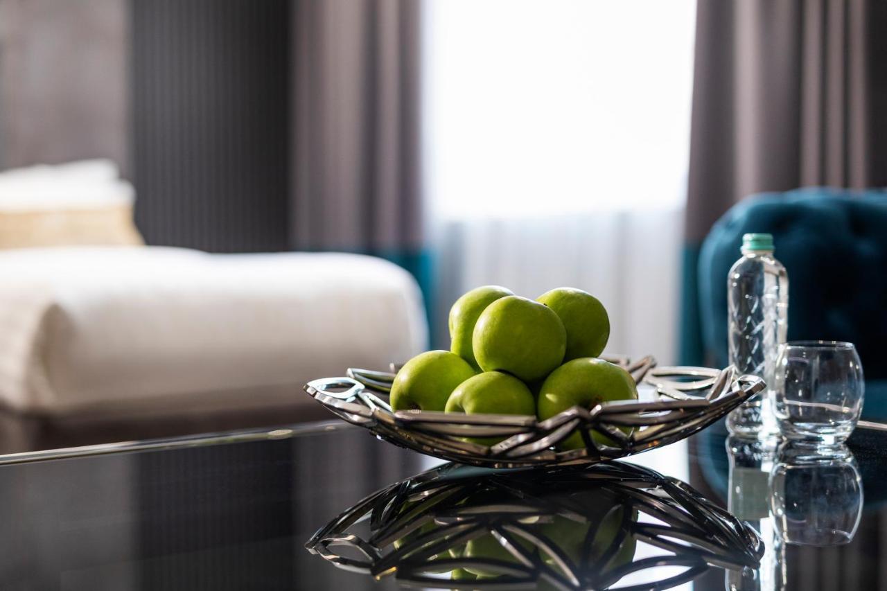 -- Este Park Hotel -- Part Of Urban Chic Luxury Design Hotels - Parking & Compliments - Next To Shopping & Dining Mall פלובדיב מראה חיצוני תמונה