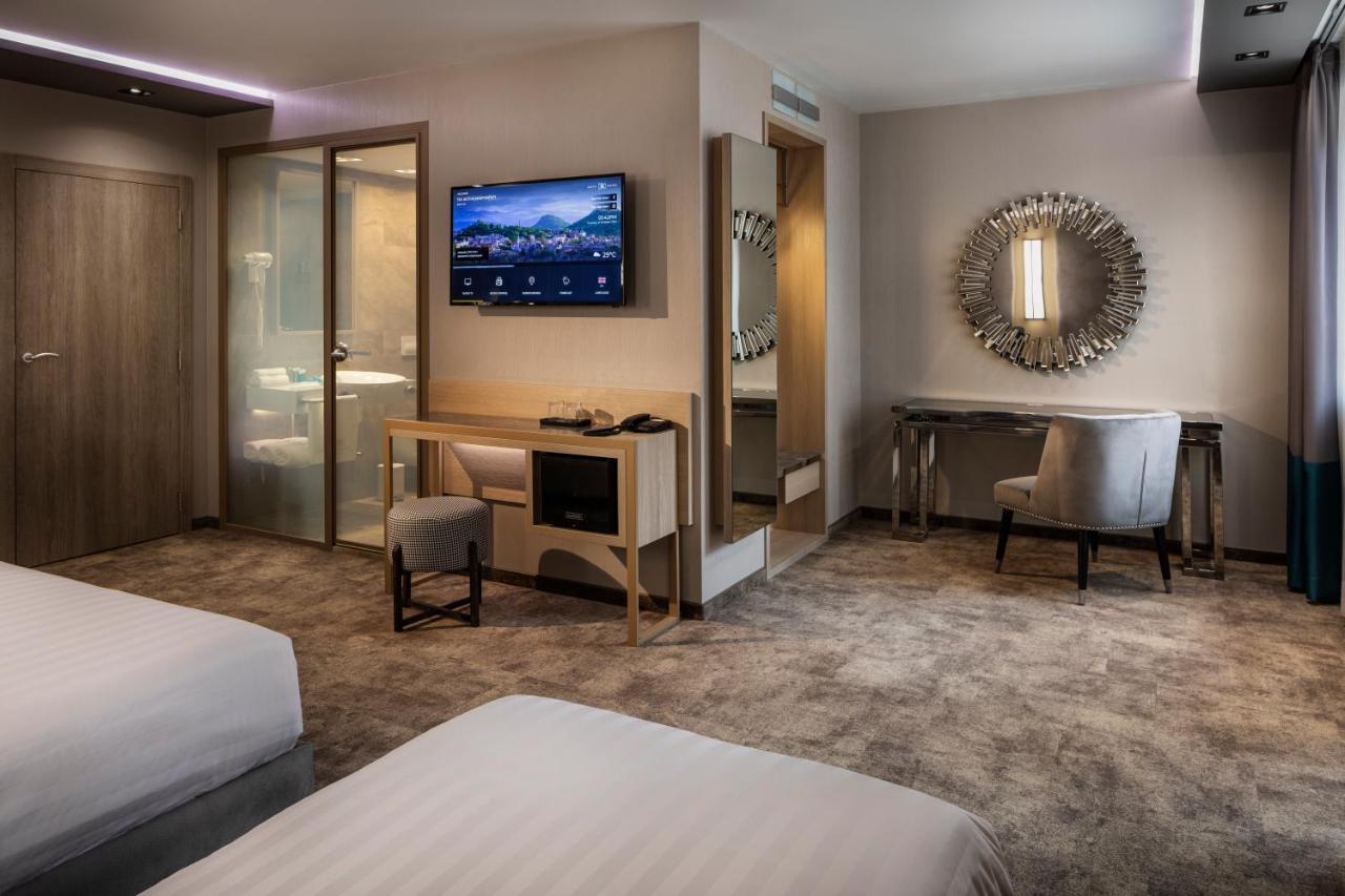 -- Este Park Hotel -- Part Of Urban Chic Luxury Design Hotels - Parking & Compliments - Next To Shopping & Dining Mall פלובדיב מראה חיצוני תמונה